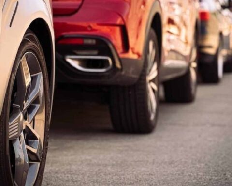 Japon Otomobil Üreticileri Güvenilirlik Anketinde Zirvede, Tesla Yükseliyor