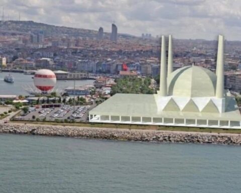 Kadıköy Rıhtım'da Cami Projesinin Ön Projesi Onaylandı