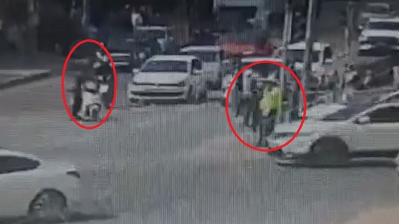 Kayseri'de Motosikletli Kurye, Polisiye Müdahale ile Kurtarıldı