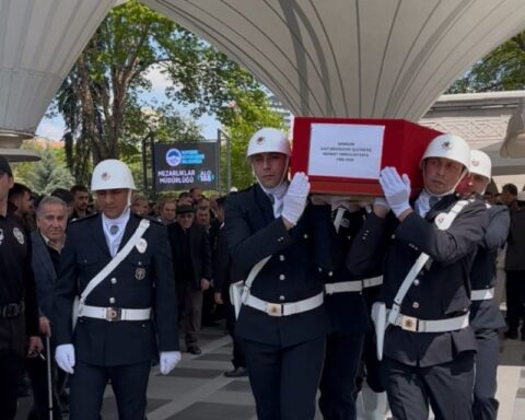 Kayseri'de Terör Gazisi Polis Memuru Son Yolculuğuna Uğurlandı