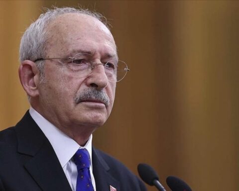 Kılıçdaroğlu’ndan Özgür Özel’in Grup Başkanlığının İptali İçin Dilekçe Başvurusu