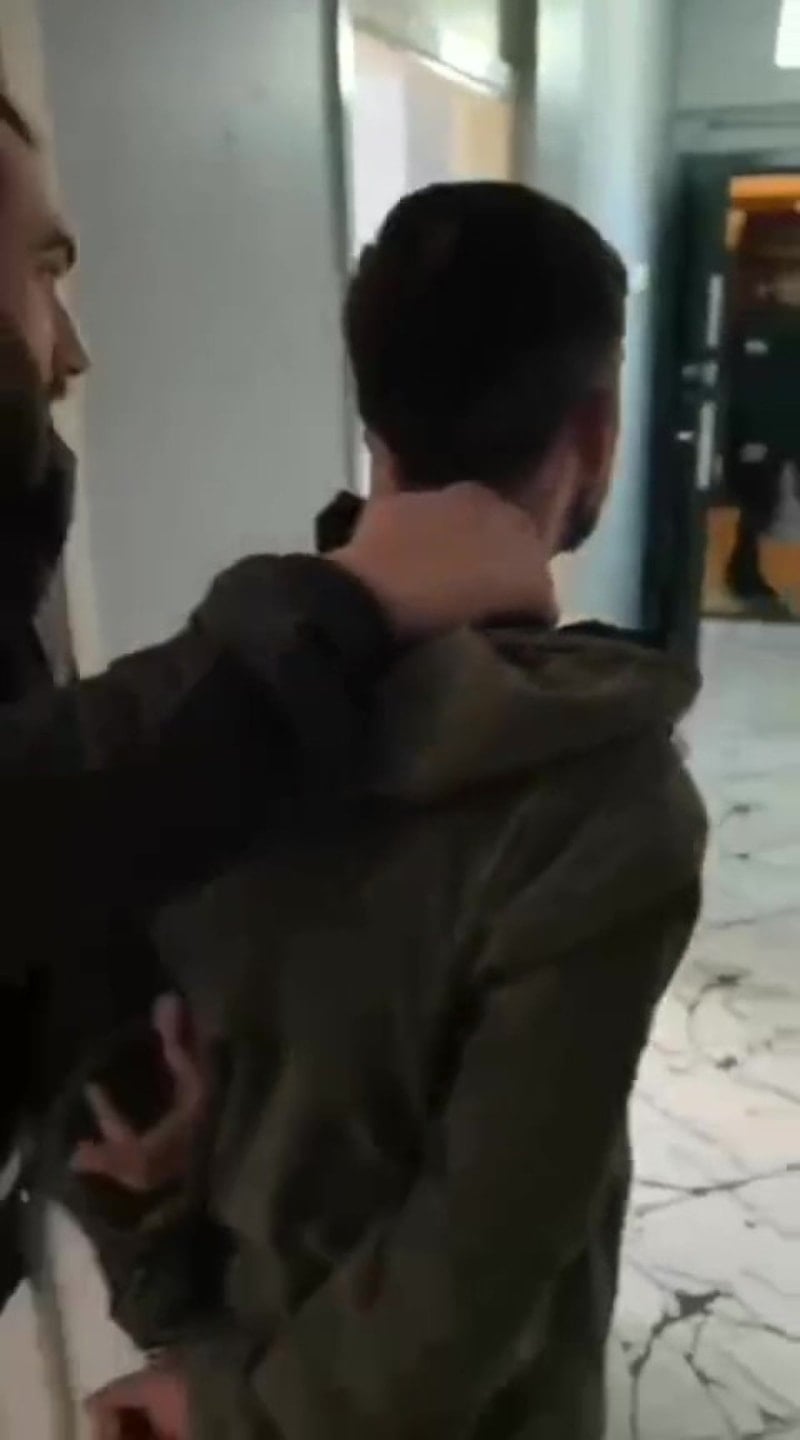 Kocaeli'de Firari Hükümlü, Saklandığı Gardıropta Yakalandı