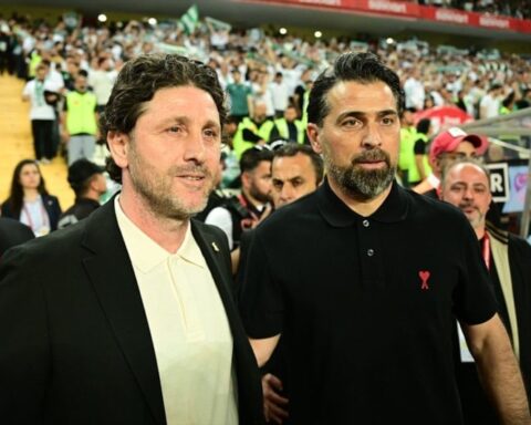 Konyaspor teknik direktörü: Takım iyi mücadele etti ama kaybettik