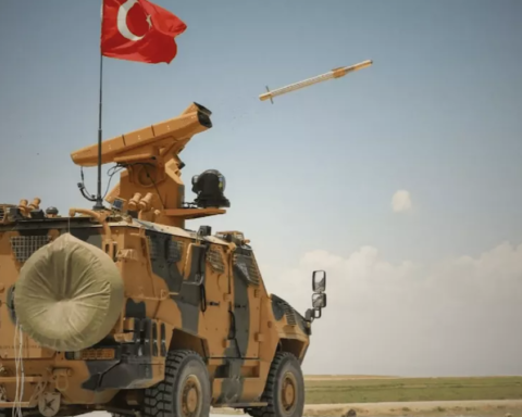 Körfez Ülkeleri Türkiye ile Savunma İş Birliğine Yöneliyor