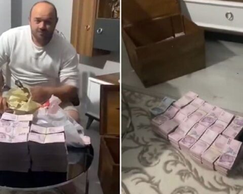 Kurban Bayramı'nda Besiciden Nakit Kazanç Görüntüleri Sosyal Medyada Gündem Oldu