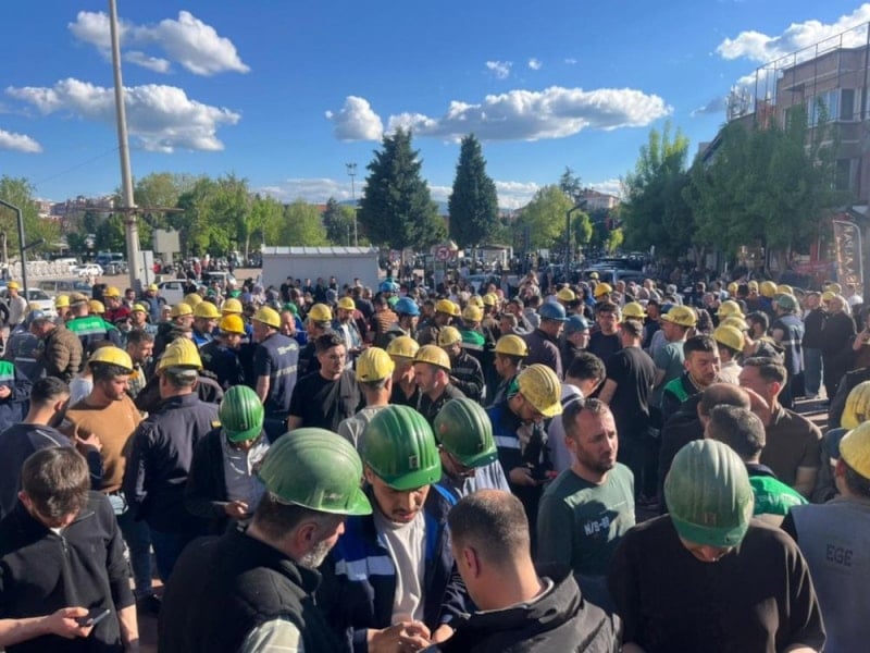 Kütahya'da Maden İşçileri, Maaş Farkları İçin Protesto Düzenledi