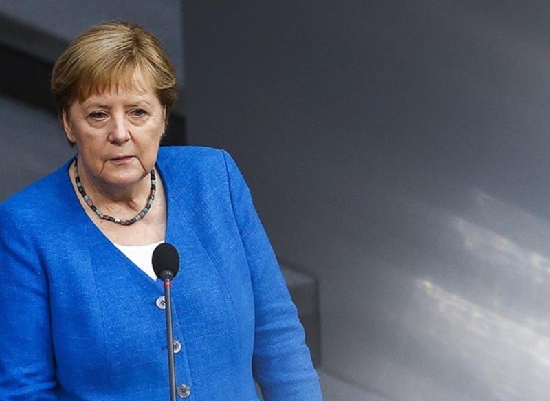 Merkel'in Görünüm Masrafları Almanya'da Tartışma Yarattı