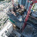 Miami’de Yükselen 100 Katlı Gökdelen İçin 54 Metre Derine 277 Kazık Çakıldı