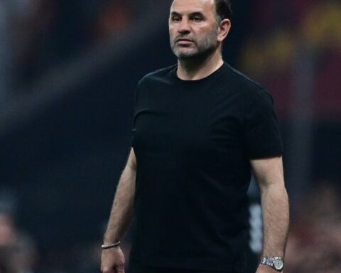 Okan Buruk'un Galatasaray'daki Geleceği Hakkında Beklentiler Artıyor