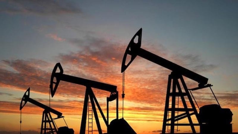 Petrol Fiyatları Yüzde 5 Düşerken Savaş Ekonomiyi Etkiliyor