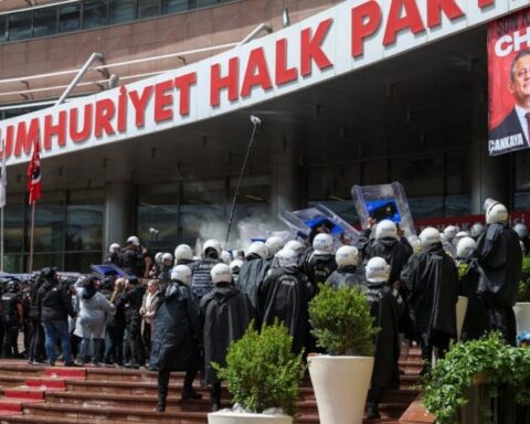 Polis Müdahalesinin Ardından İçişleri Bakanı Çiftçi’den CHP Açıklaması Geldi