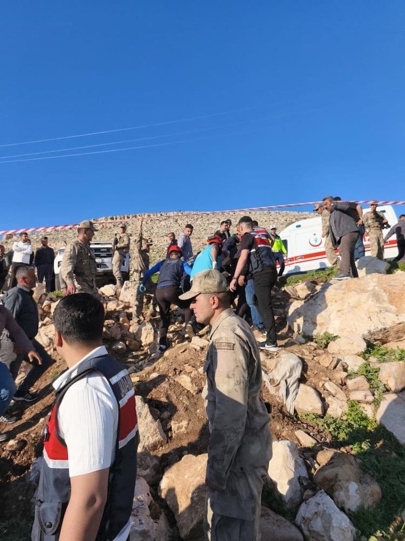 Siirt'te Traktör Devrildi, İki Kuzen Hayatını Kaybetti