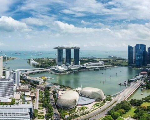 Singapur'da Yabancılara Yerleşim Mülkiyeti Sınırlı, Emlak Vergileri Yüksek