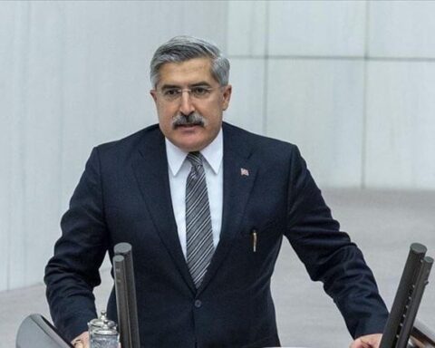 Siyasi Parti Temsilcileri, Kurban Bayramı'nda AK Parti'yi Ziyaret Edecek