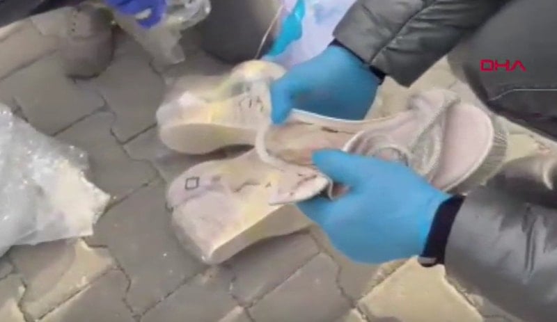 Tokat'ta Kadın Ayakkabısına Gizlenmiş 1 Kilo 675 Gram Eroin Ele Geçirildi