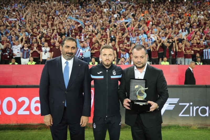 Trabzonspor, Nwakaeme Ve Visca'ya Veda Etti: Teşekkür Töreni Düzenlendi