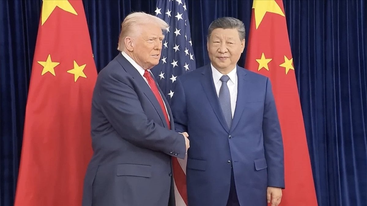 Trump, Çin Devlet Başkanı Xi'yi Beyaz Saray'a Davet Etti