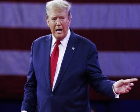 Trump, İran'la Anlaşma Sürecinde İyimserliğini Sürdürüyor