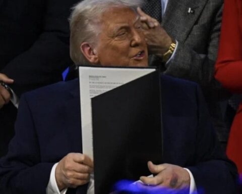 Trump, Rutin Sağlık Kontrolü İçin Walter Reed Hastanesi'nde
