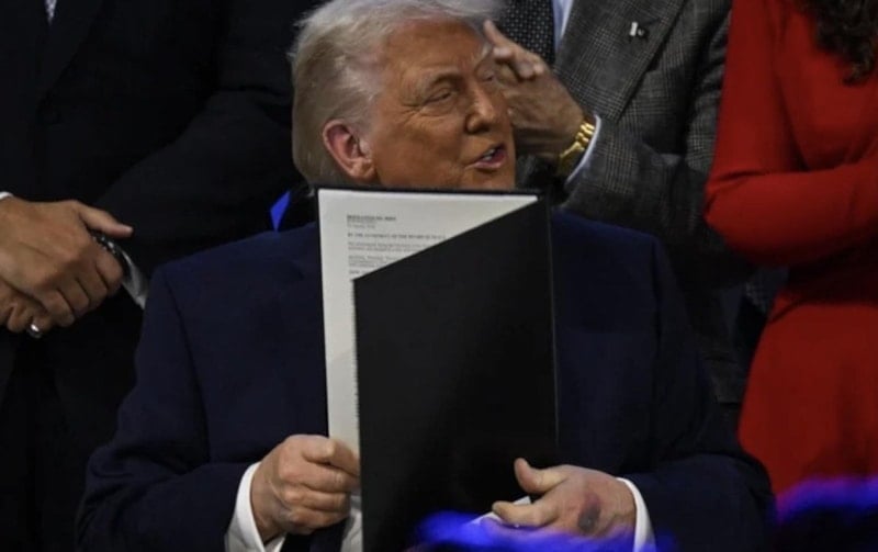 Trump, Rutin Sağlık Kontrolü İçin Walter Reed Hastanesi'nde