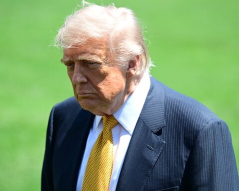 Trump’tan İran’a Tehdit: Her Şeyi İki Günde Yok Edebiliriz