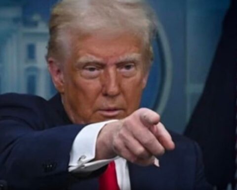 Trump’tan Kürtlere Sert Eleştiri: Sadece Kendilerine Ödeme Yapıldığında Savaşıyorlar