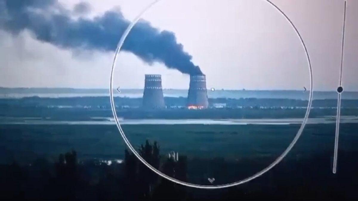 Ukrayna'nın İHA'sı Zaporijya Nükleer Santrali'ni hedef aldı