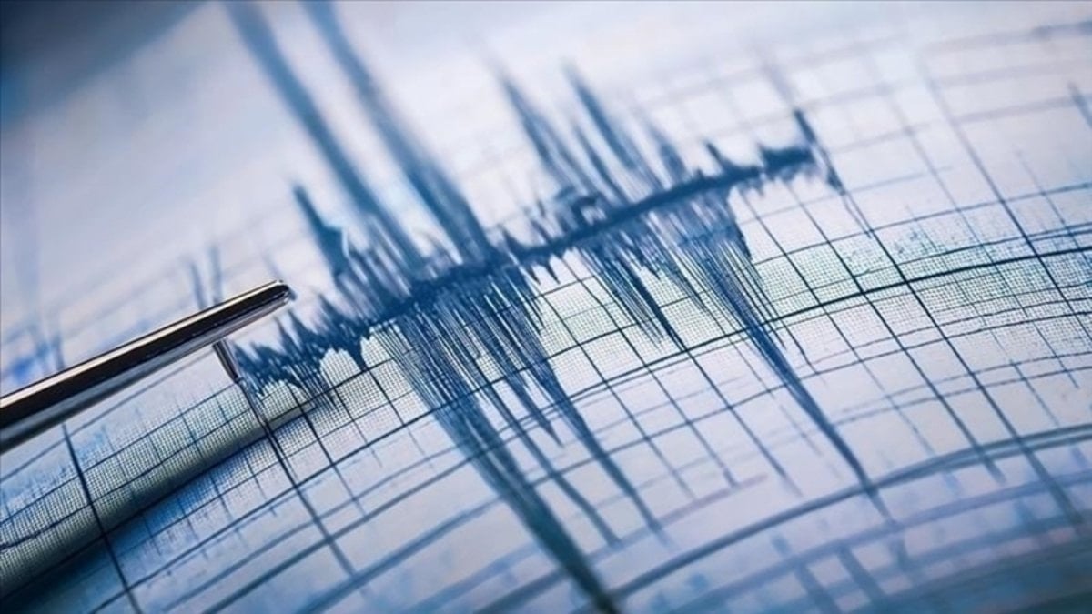 Van'da 3.8 büyüklüğünde deprem meydana geldi, kısa süreli panik yaşandı