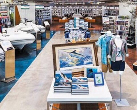 West Marine iflas başvurusunda bulundu, toplam borcu 549 milyon doları aştı