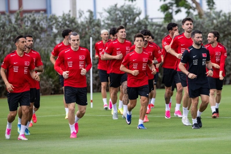 A Milli Futbol Takımı Miami'de Hazırlık Antrenmanına Çıktı