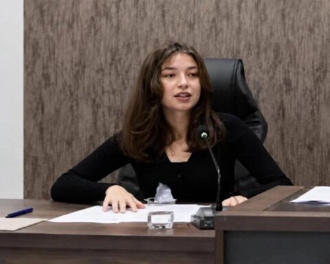 AK Parti’li Meclis Üyesinin Sert Kemalizm Yorumları İstifasına Yol Açtı