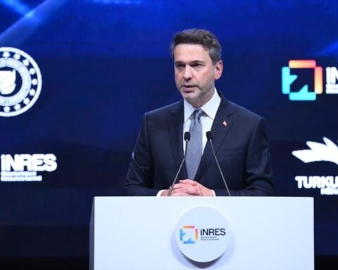 Akkuyu NGS'nin İlk Ünitesini Yıl Sonunda Devreye Almayı Hedefliyoruz