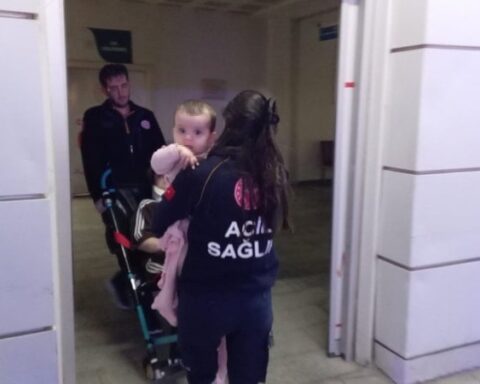 Aksaray'da Piknik Dönüşü Meydana Gelen Kazada 4'ü Çocuk 7 Kişi Yaralandı