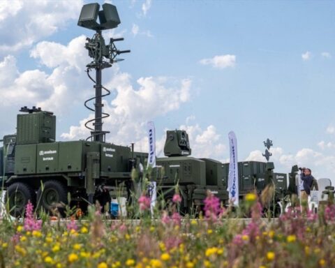 ASELSAN'ın Yeni İHA Savunma Sistemi DRONEDEF, Başarılı Testlerle Tanıtıldı