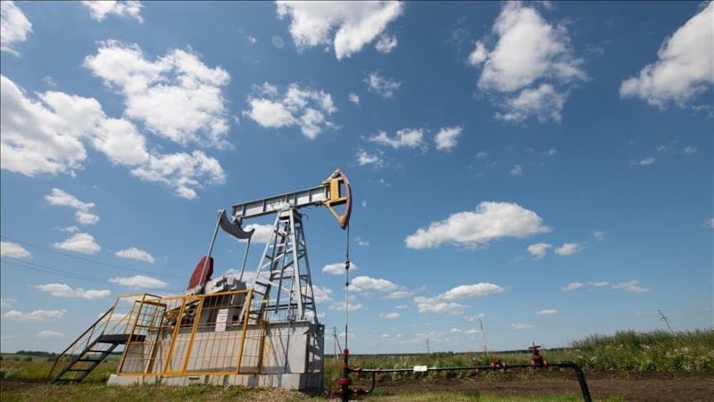 Brent petrol fiyatı, Orta Doğu'daki gerilimle birlikte yüzde 28,4 yükseldi
