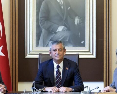 CHP Kurultayı'ndaki Yolsuzluk İddiaları: Dosyalar Ankara'ya Gönderildi