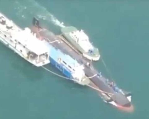 Çin’in Yeni Yelkeniz Denizaltısı: Askeri Dengeyi Sarsacak Yenilikçi Tasarım
