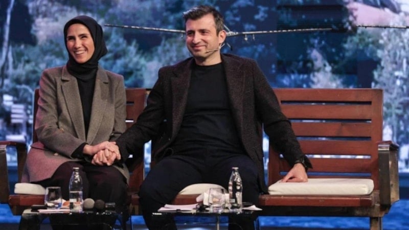Cumhurbaşkanı Erdoğan, 10'uncu torununu karşıladı