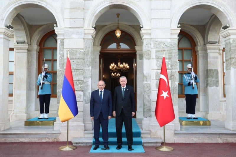 Cumhurbaşkanı Erdoğan, Ermenistan Başbakanı Paşinyan ile Türkiye-Ermenistan ilişkilerini görüştü