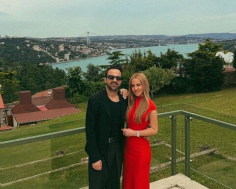 Derya Uluğ ve Asil Gök Evlilik Tarihini Açıkladı
