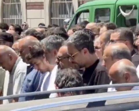 Dilan Polat, Korumasının Cenazesinde Gözyaşlarına Boğuldu