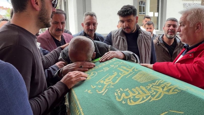 Erzurum'da Kardeşini Kurtardıktan Sonra Kalp Krizi Geçirerek Hayatını Kaybetti