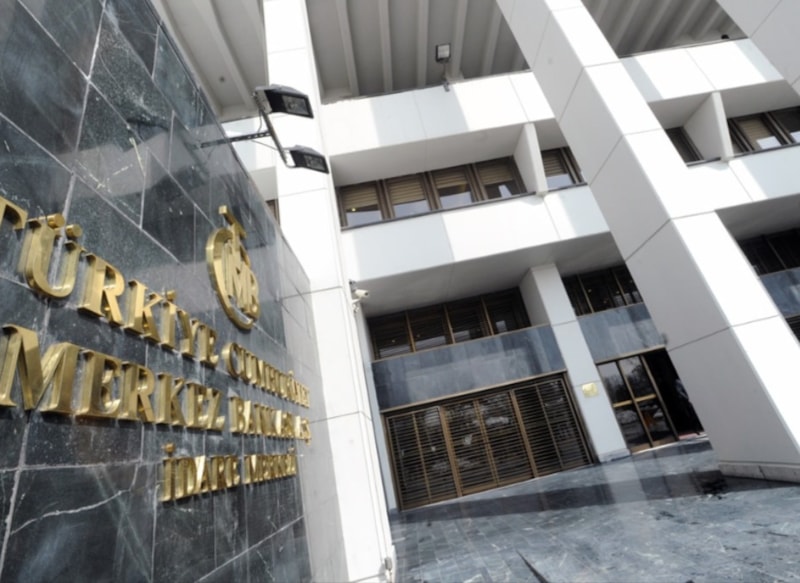 Faiz İndirimleri Uzun Süre Mümkün Görünmüyor