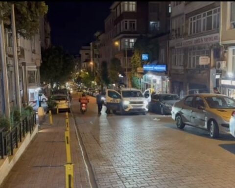 Fatih'teki Masaj Salonunda Düşen Kişi Hayatını Kaybetti