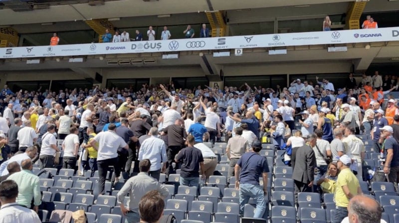 Fenerbahçe’de Kongre Başlarken Tartışmalar Patlak Verdi