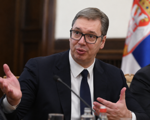 Sırbistan Cumhurbaşkanı Vucic, Rus vatandaşlarına vize uygulamasını kesin bir dille reddetti