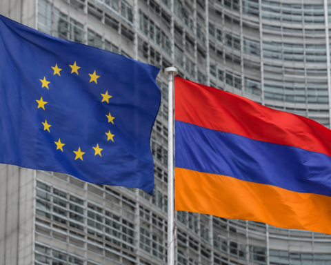 AB, Ermenistan'a vize serbestisi süreci için 2,2 milyon avro tahsis etti