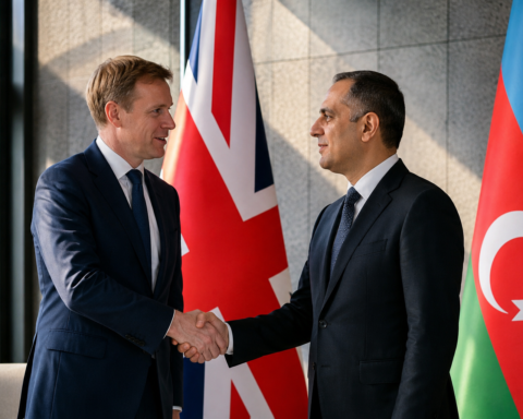 İngiltere Bakanı: Azerbaycan Güvenlik ve Diplomaside Önemli Bir Ortak