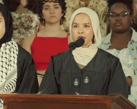 Harvard Mezuniyet Töreninde Kur'an-ı Kerim Tilaveti Farklı Kültürlerin Bir Arada Yaşama Vurgusunu Taşıdı