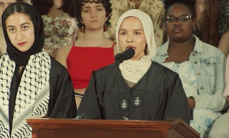 Harvard Mezuniyet Töreninde Kur'an-ı Kerim Tilaveti Farklı Kültürlerin Bir Arada Yaşama Vurgusunu Taşıdı